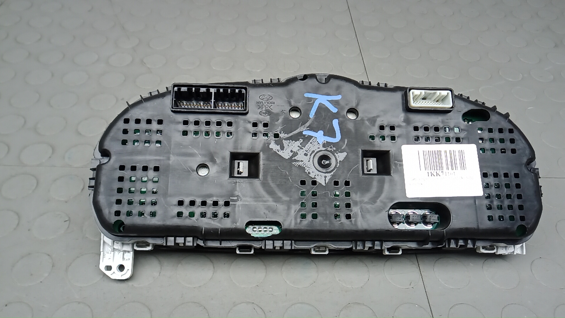 Панель приборов