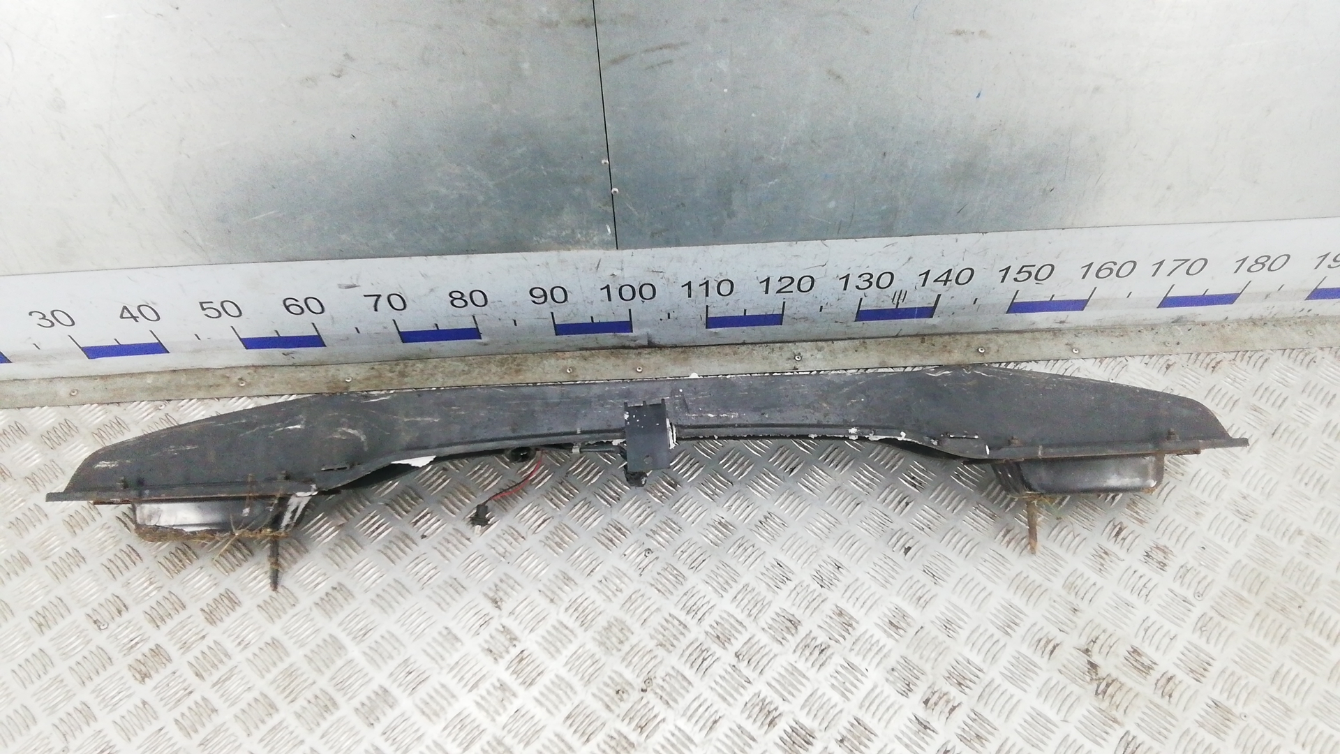 Кронштейн усилителя переднего бампера