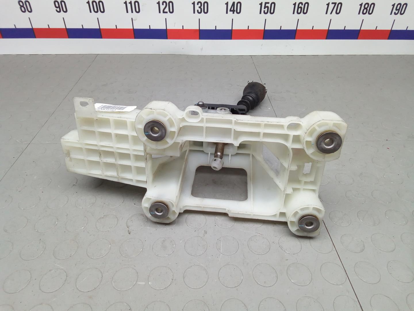 Кулиса МКПП / АКПП