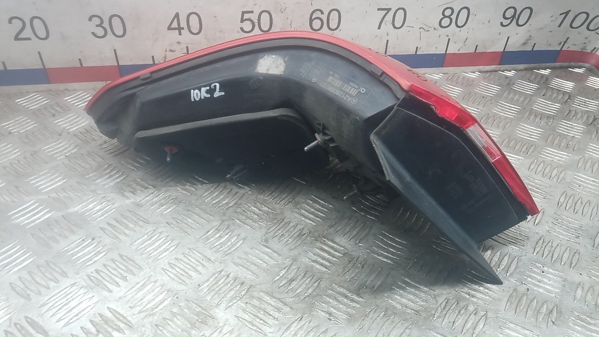 Фонарь задний правый