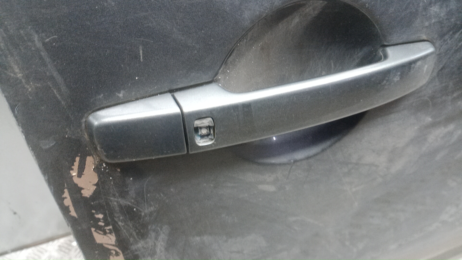 Дверь передняя правая