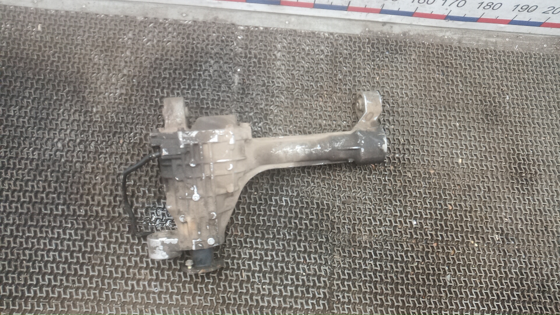 Редуктор переднего моста