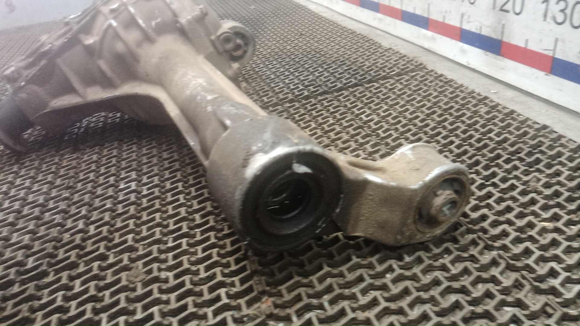 Редуктор переднего моста