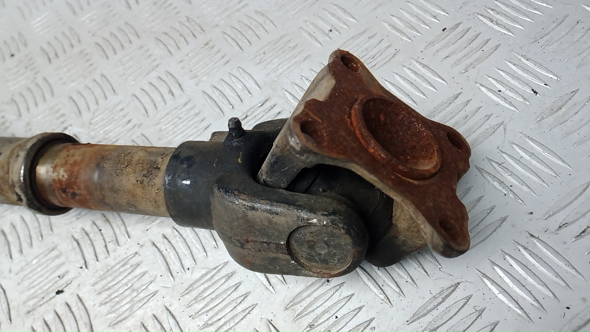 Вал карданный