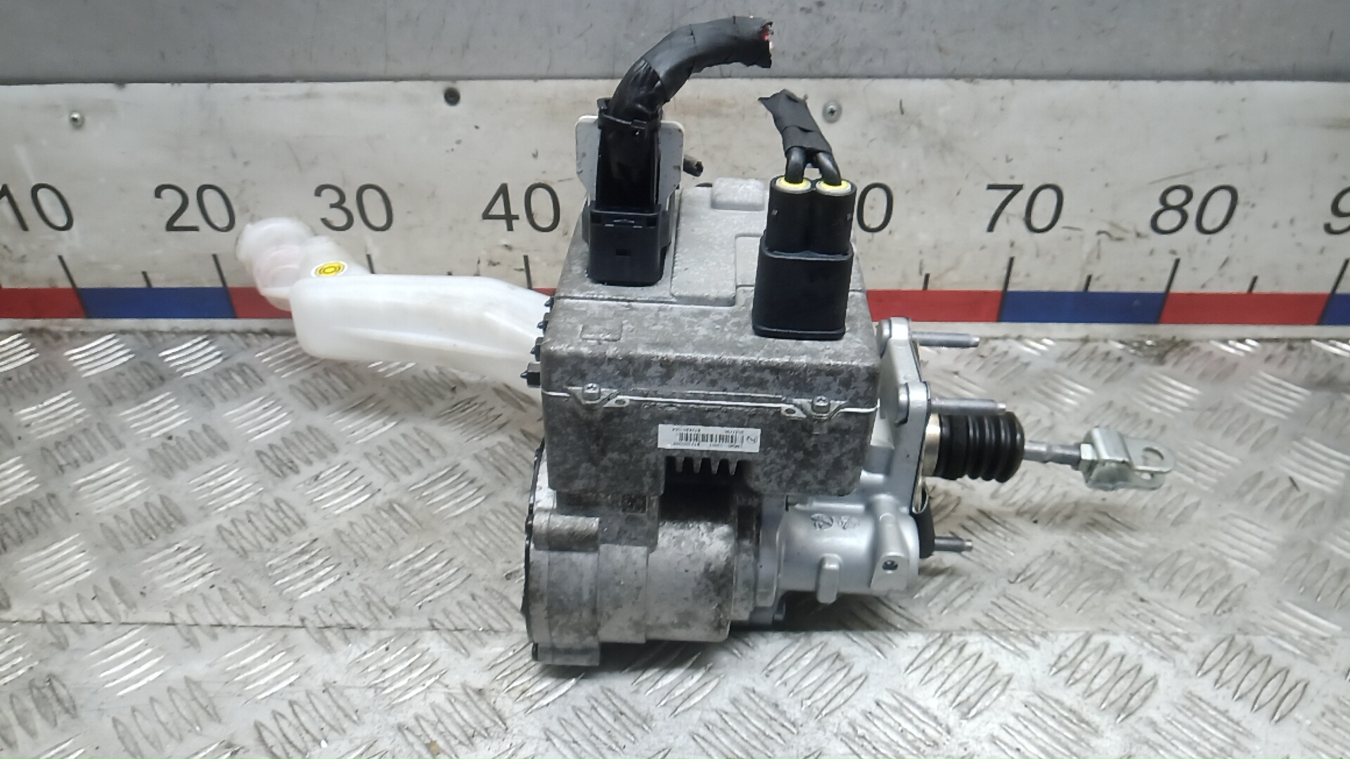 Усилитель тормозов вакуумный