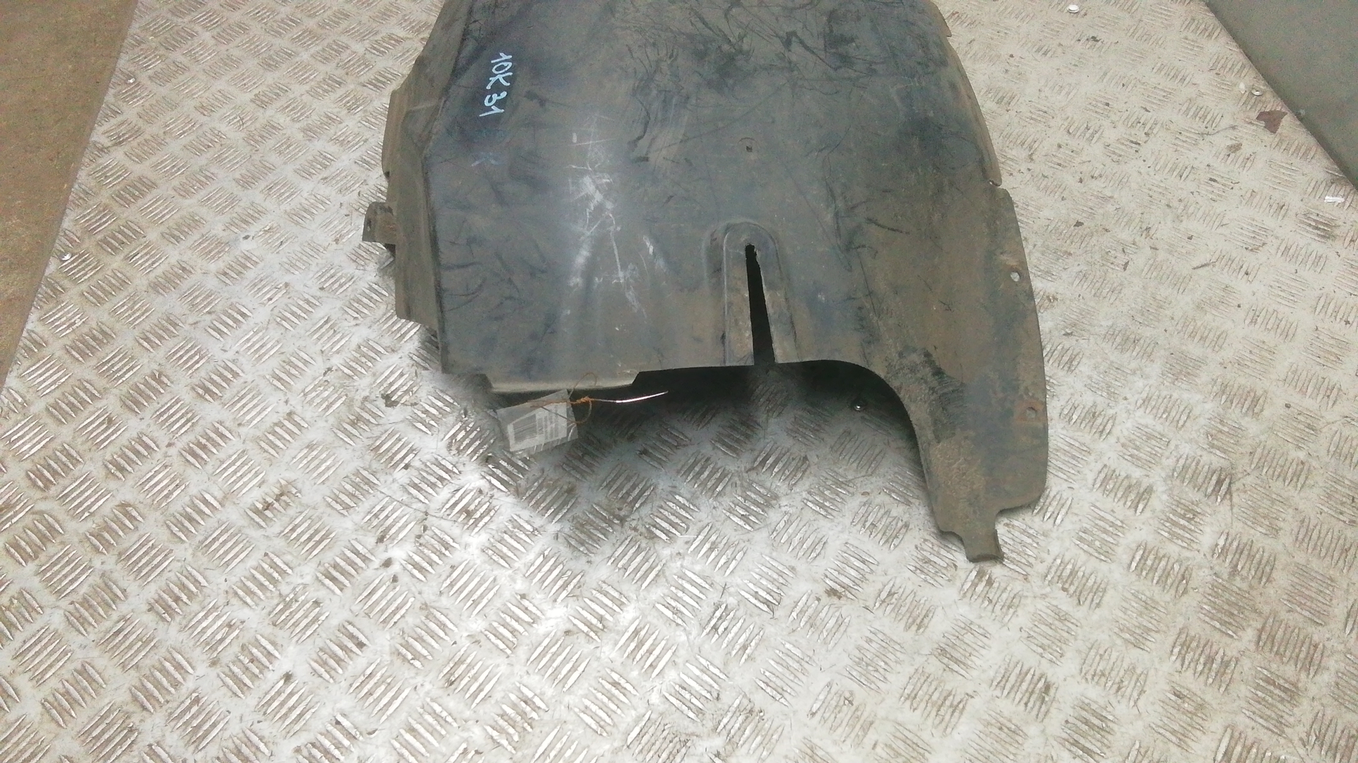 Локер передний правый