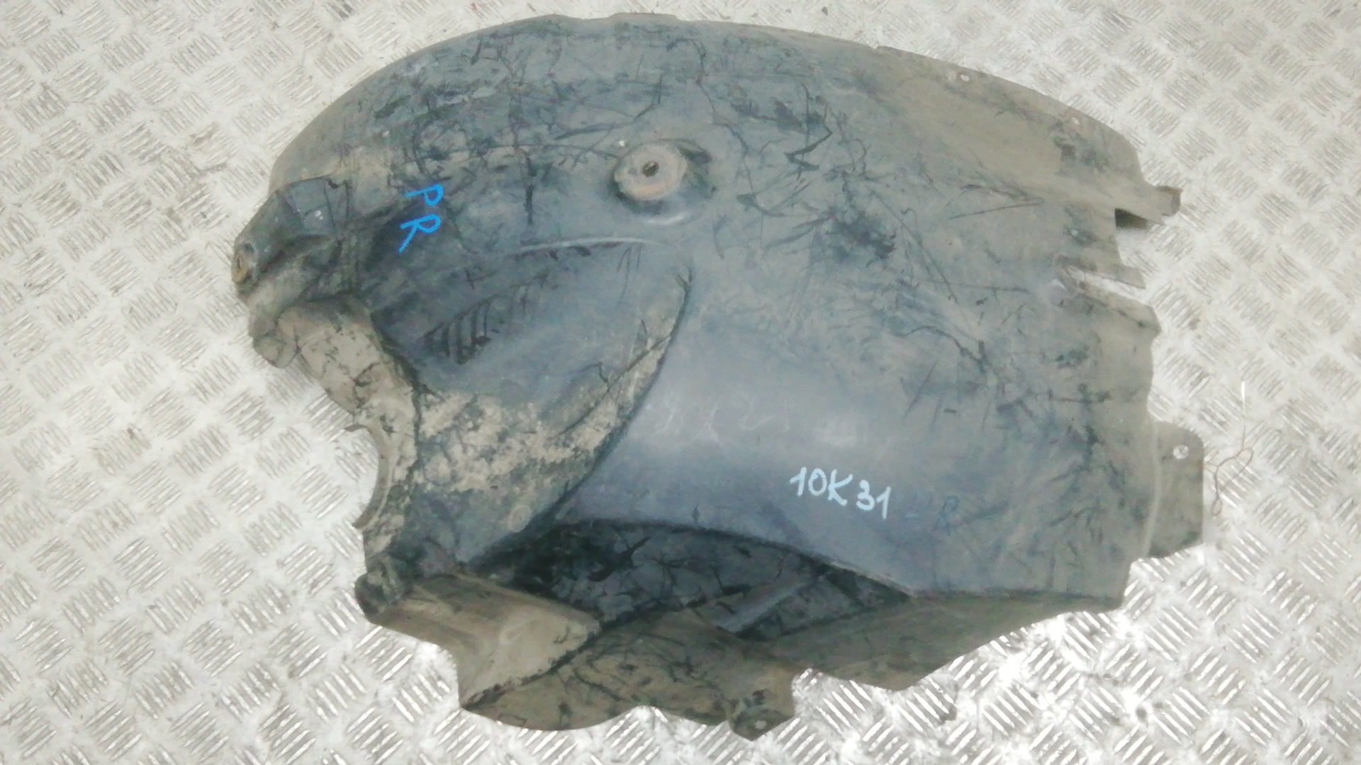 Локер передний правый