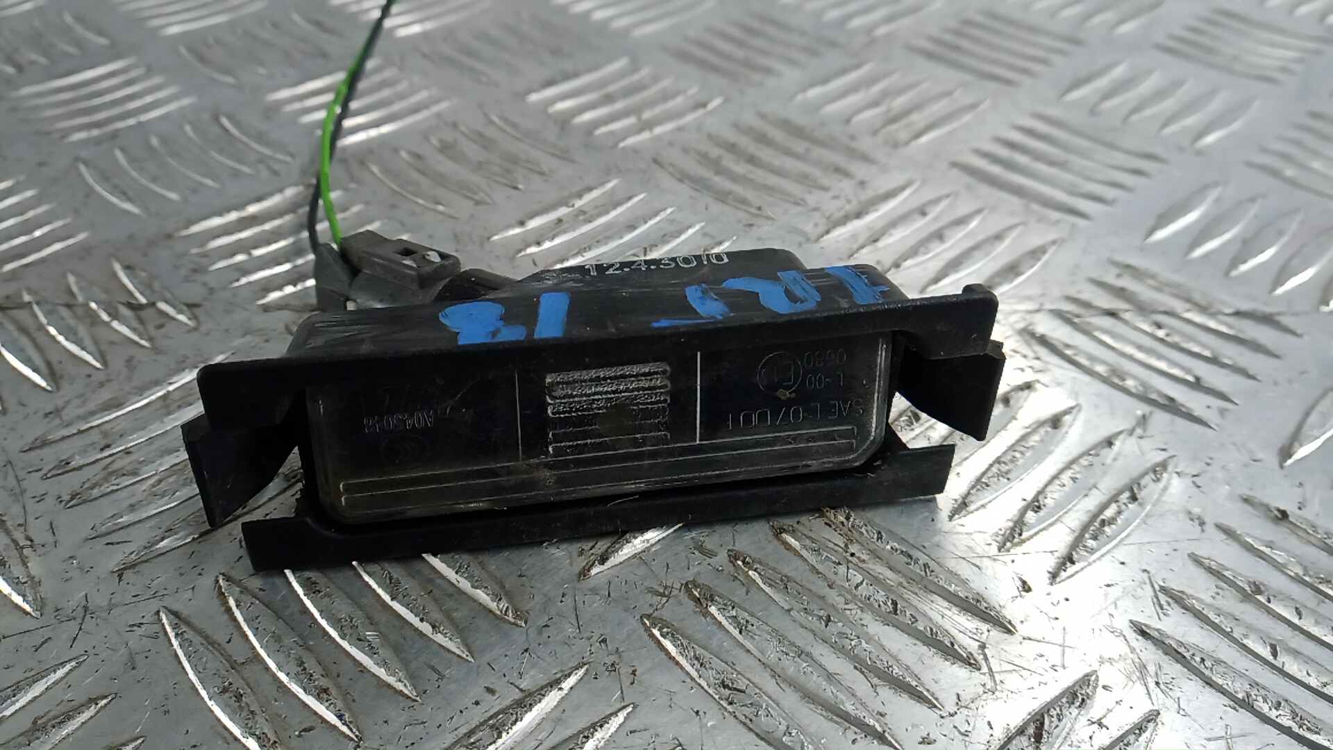 Фонарь подсветки номера