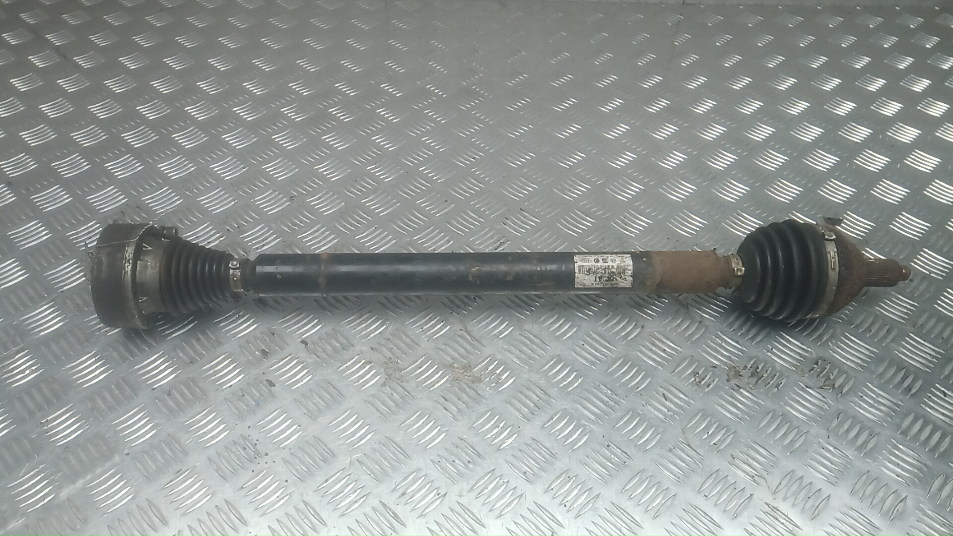 Полуось передняя правая