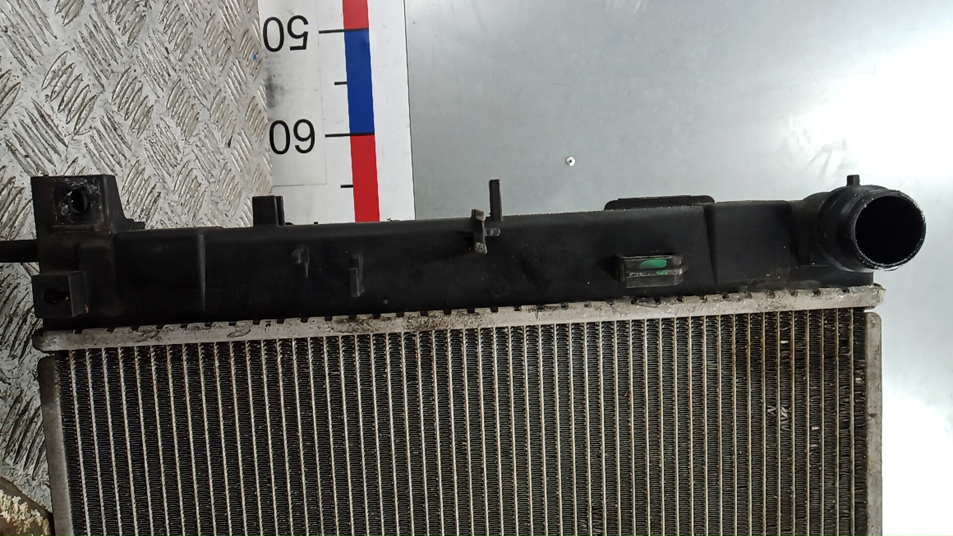 Радиатор охлаждения двигателя основной