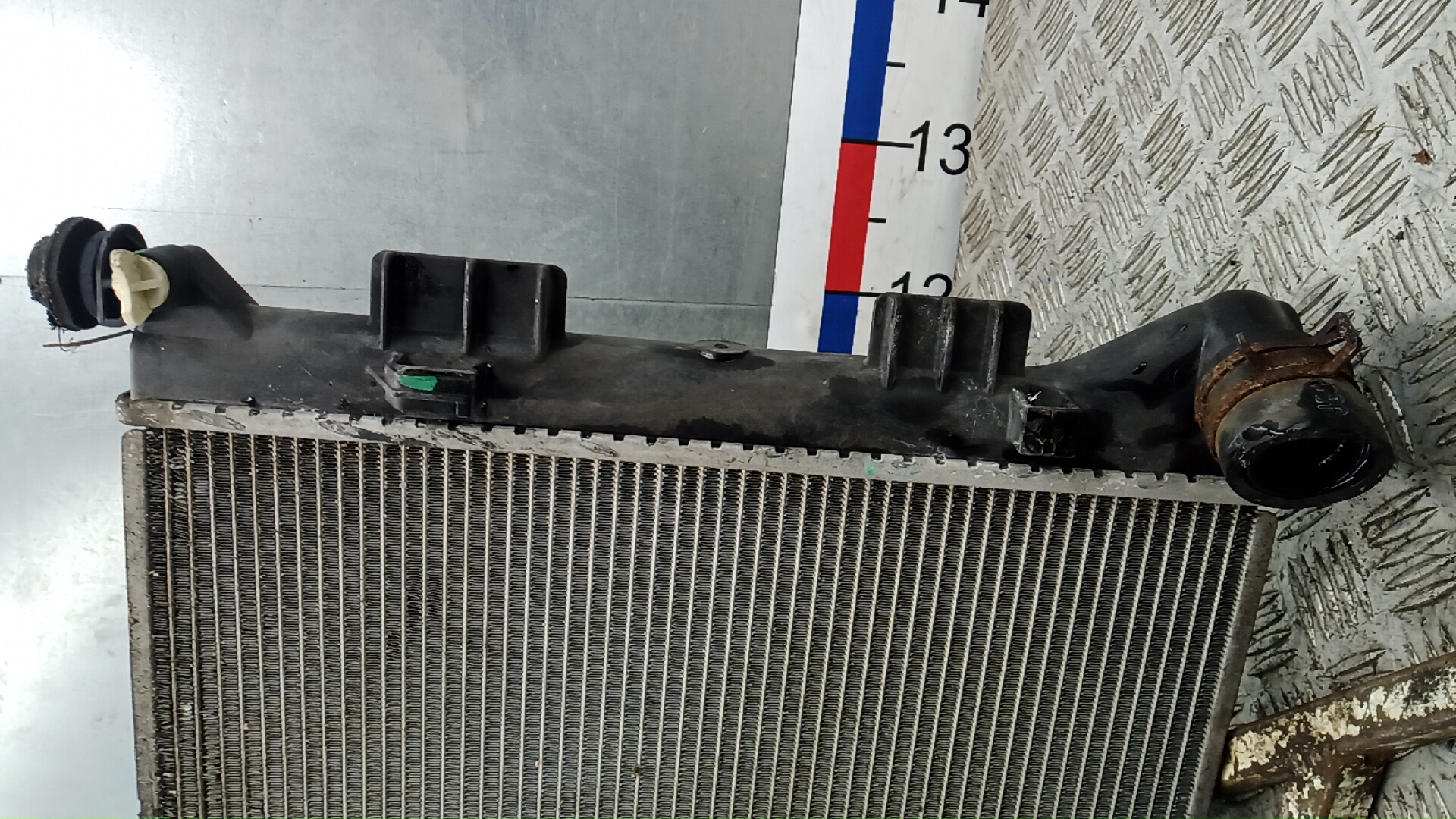 Радиатор охлаждения двигателя основной