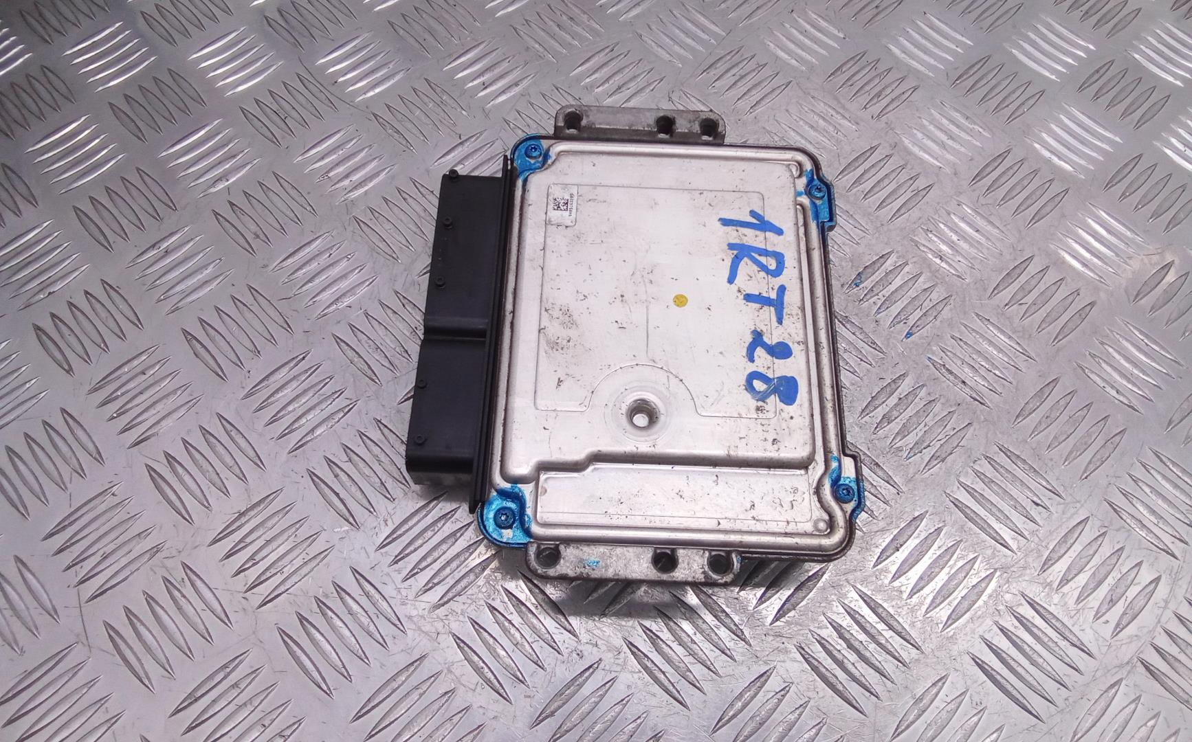 Блок управления двигателем