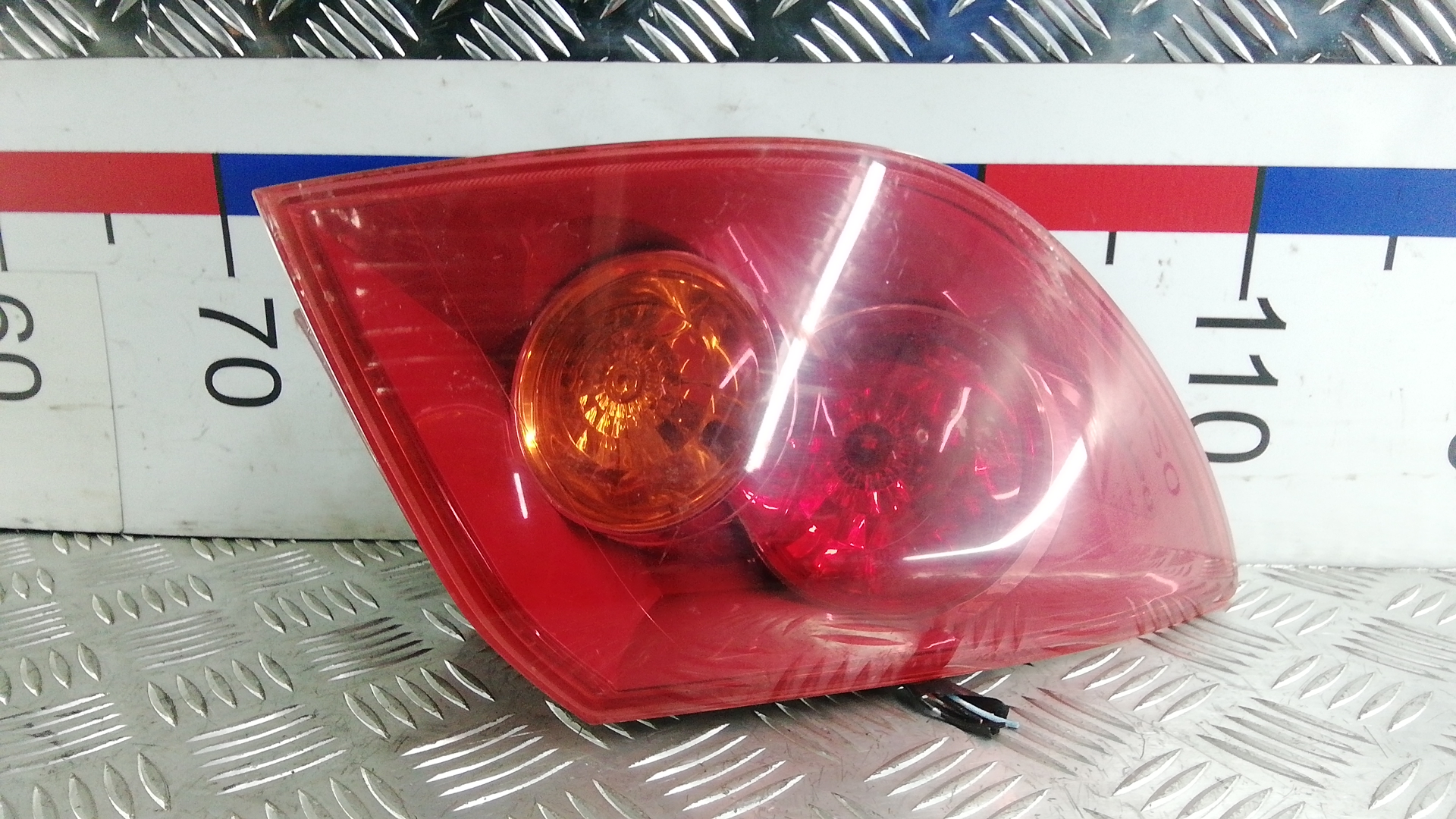Фонарь задний левый для Mazda 3 (BK) 2003-2009