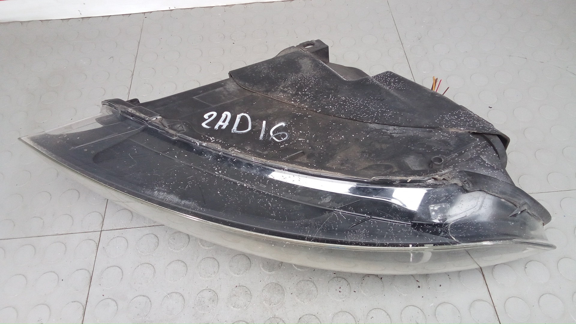 Фара правая