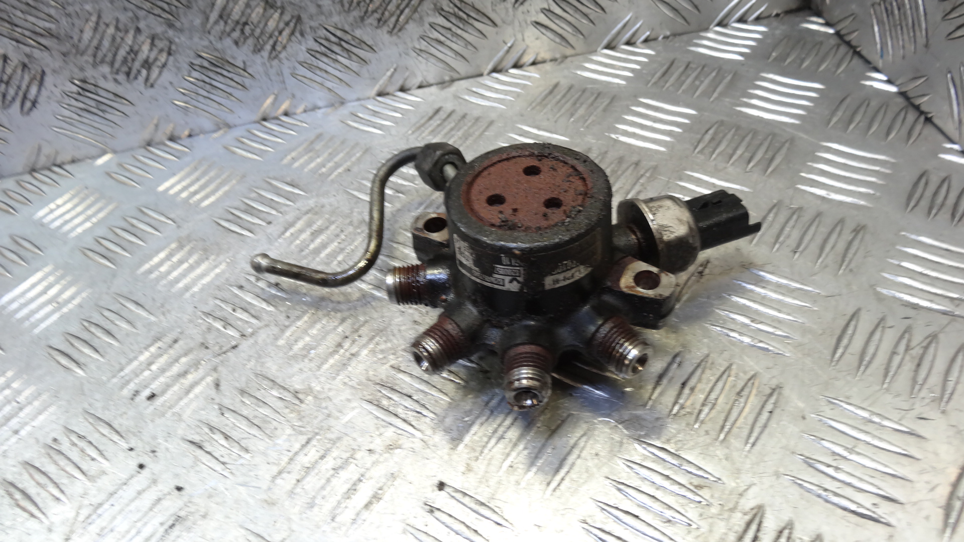 Рейка топливная (рампа)