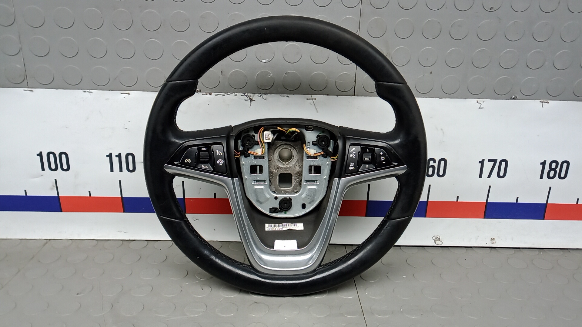 Рулевое колесо (руль)