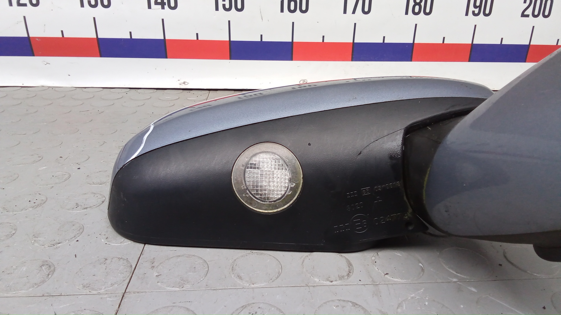 Зеркало правое электрическое