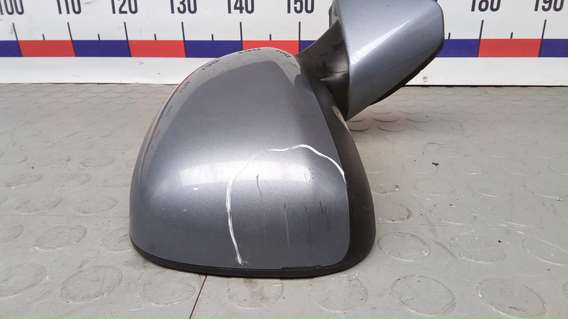 Зеркало правое электрическое