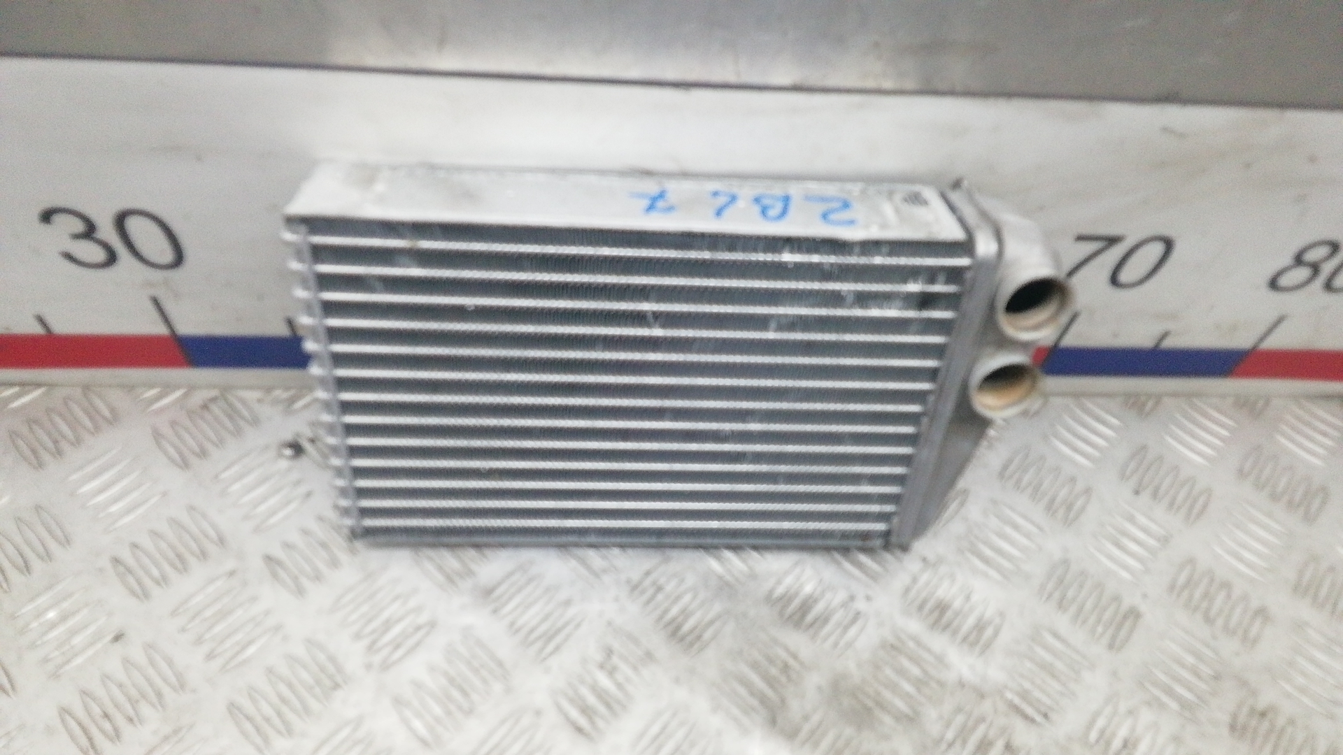 Радиатор отопителя