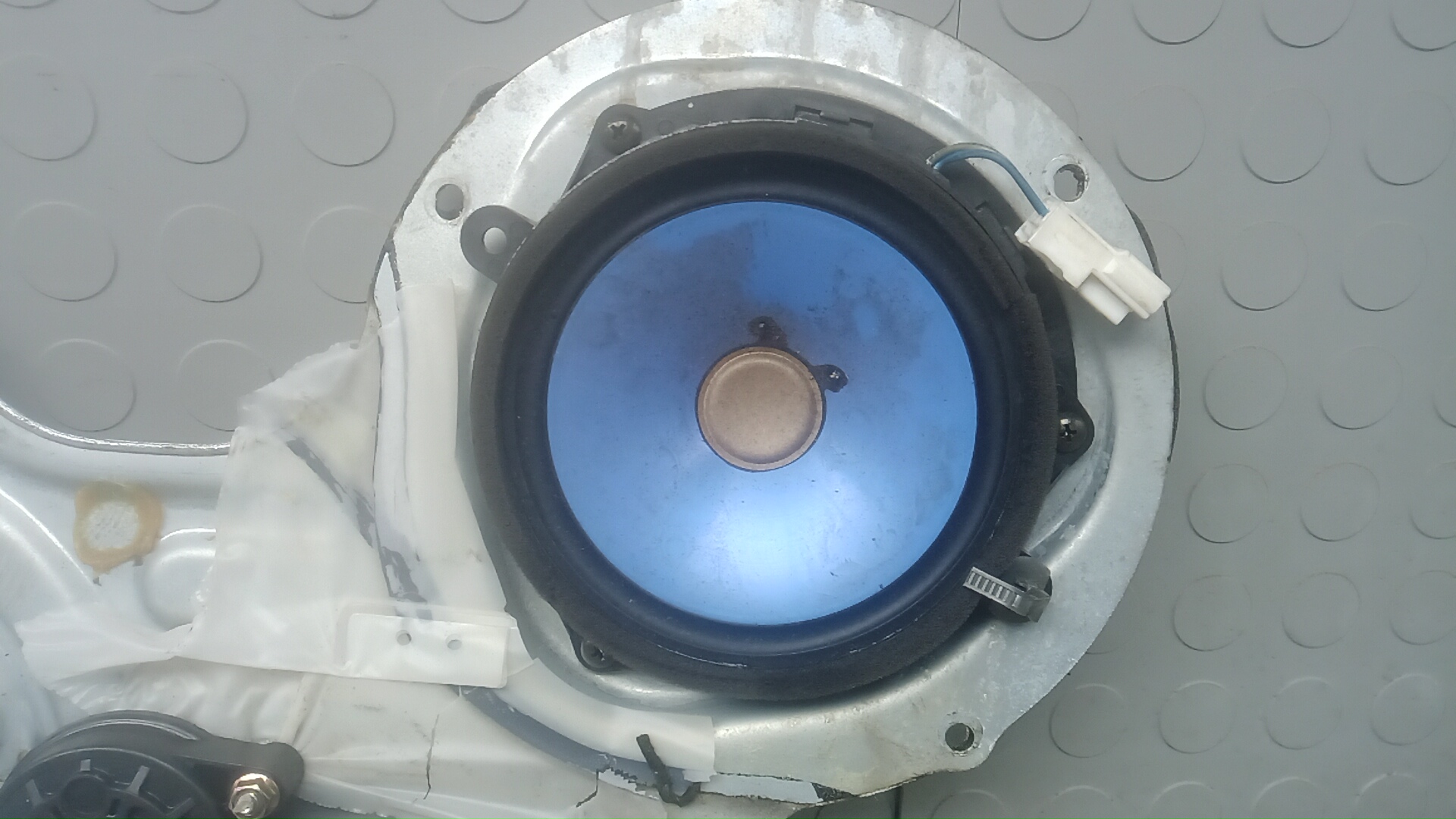 Стеклоподъемник электр. передний правый