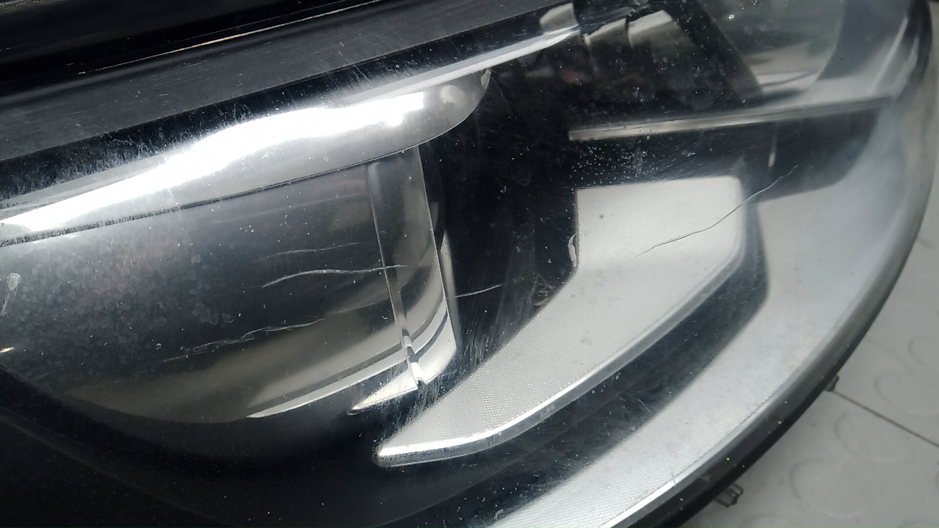 Фара правая