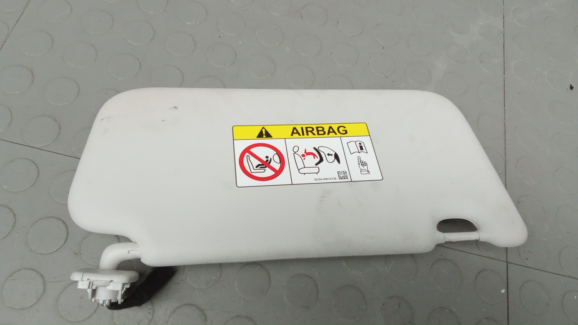 Козырек солнцезащитный