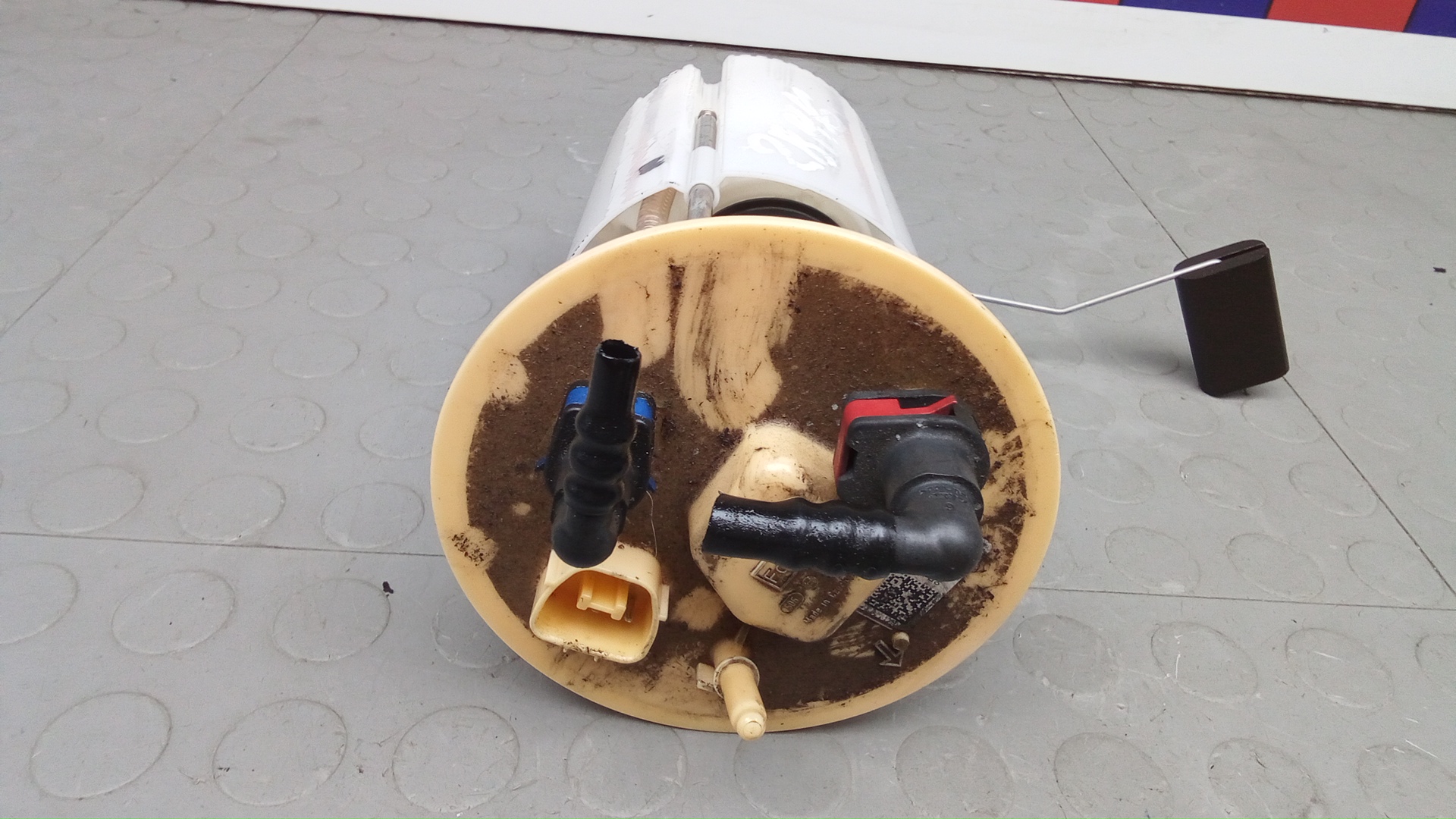 Насос топливный электрический