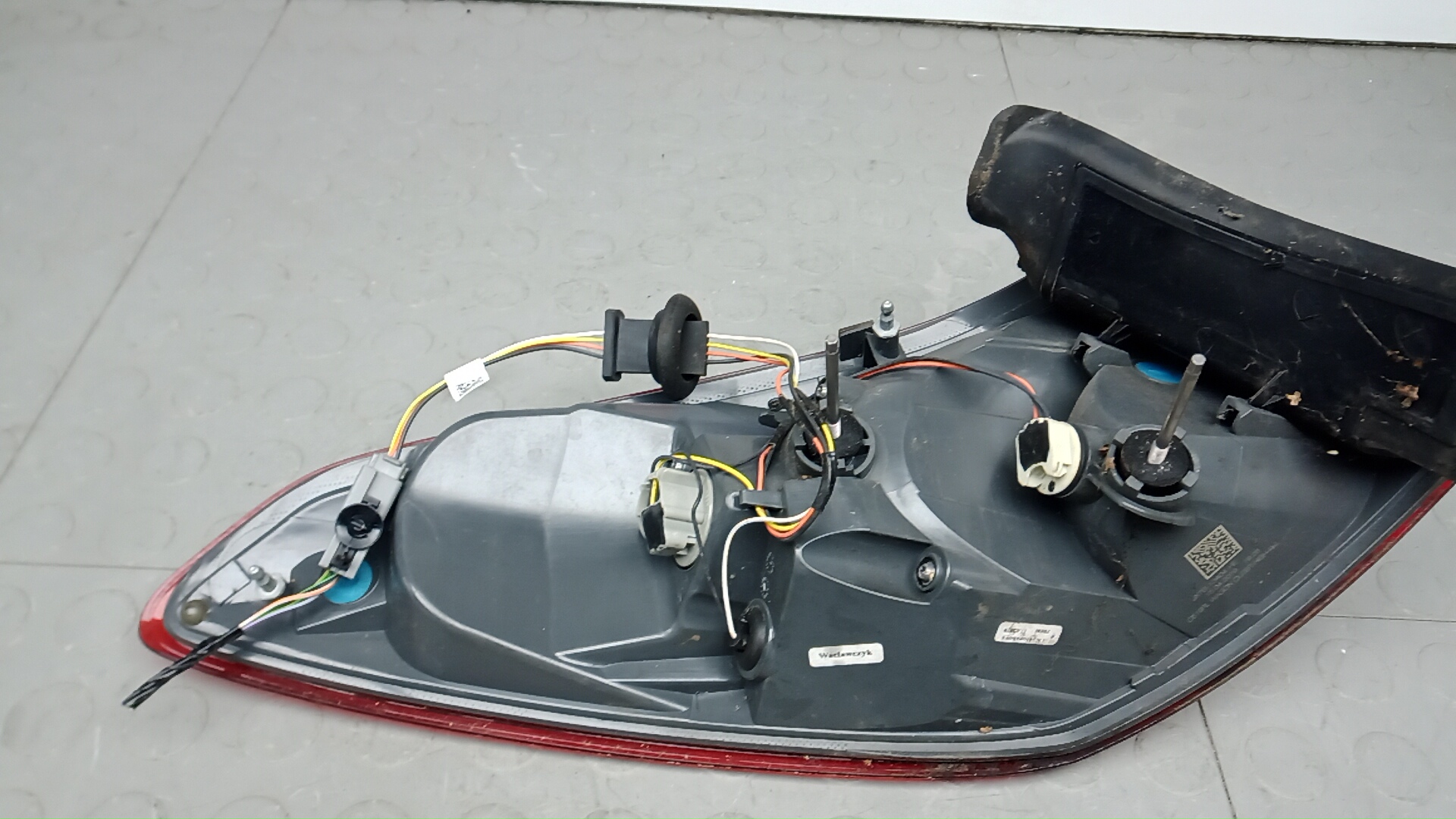 Фонарь задний правый