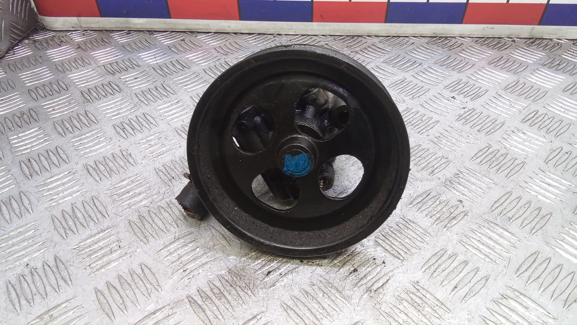 Насос ГУР (гидроусилитель руля)