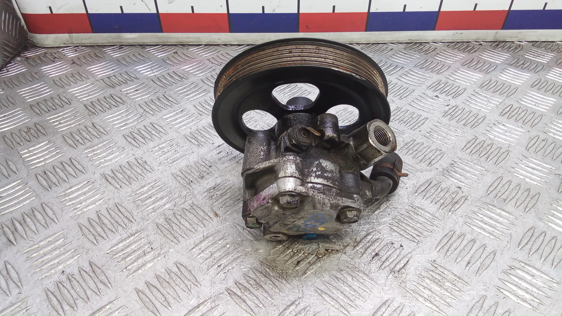 Насос ГУР (гидроусилитель руля)