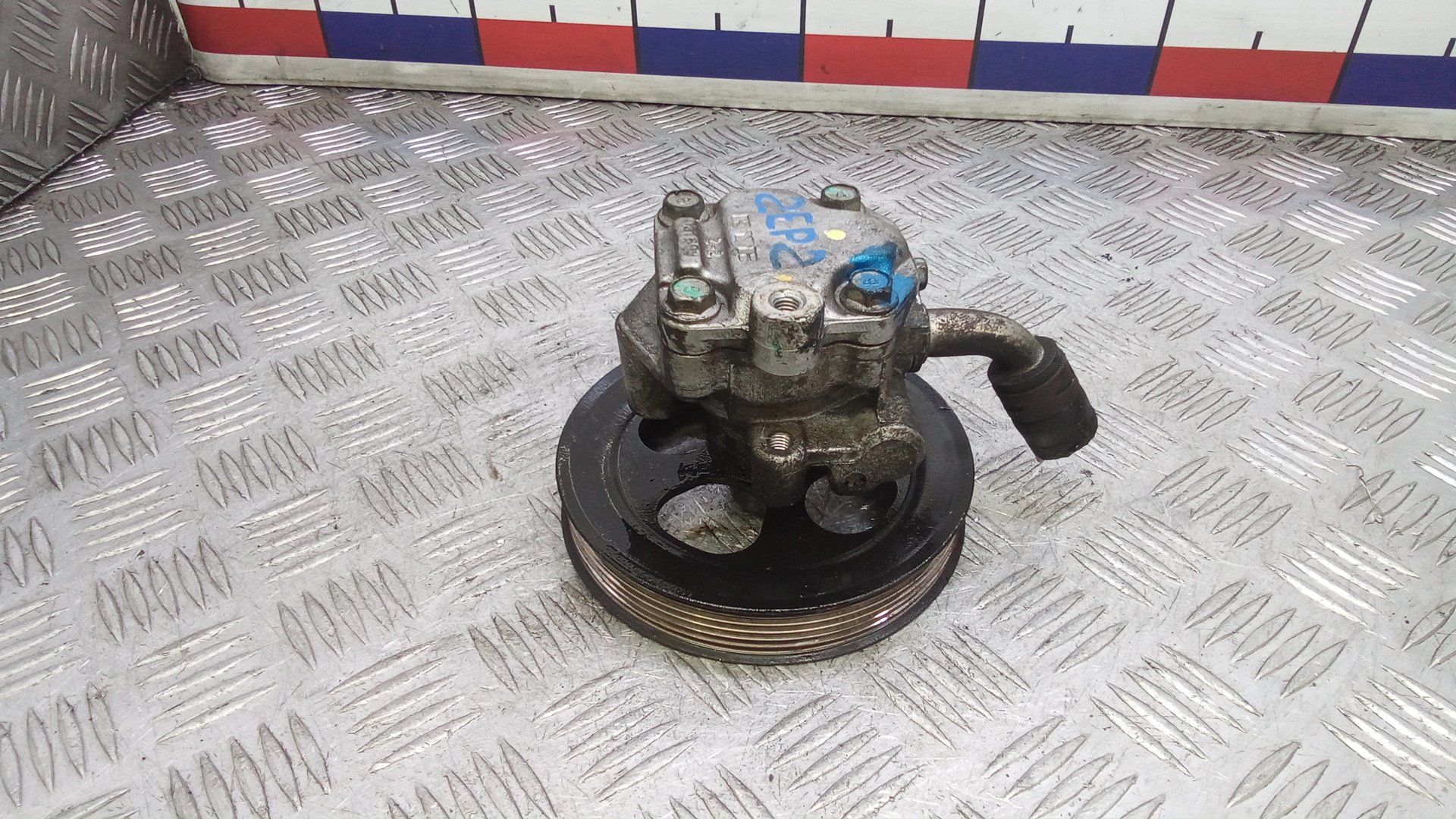 Насос ГУР (гидроусилитель руля)