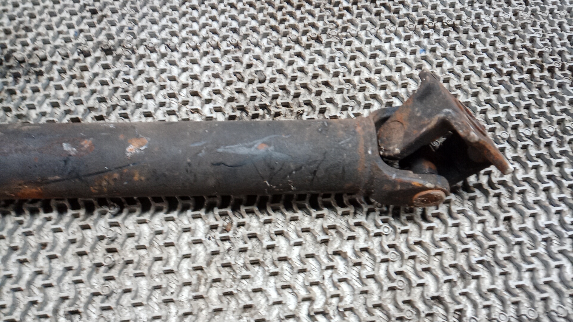 Вал карданный