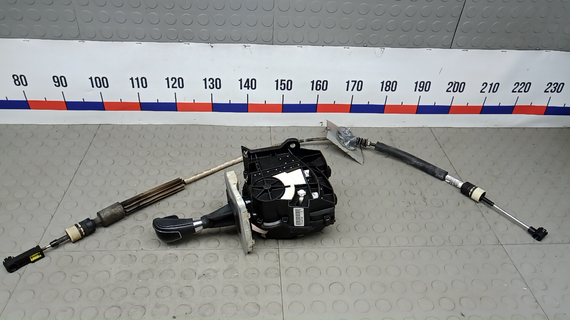 Кулиса МКПП / АКПП