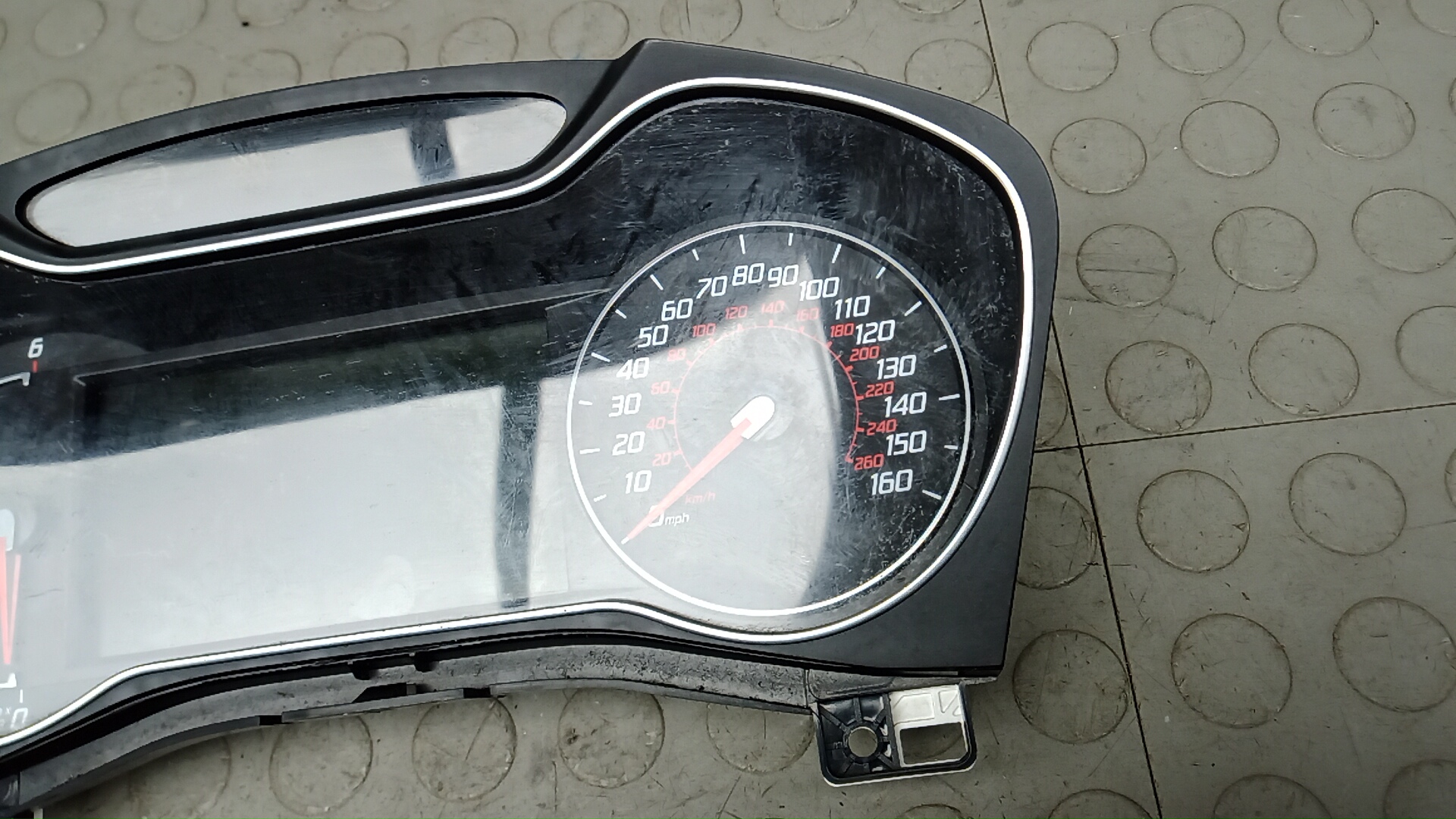 Панель приборов