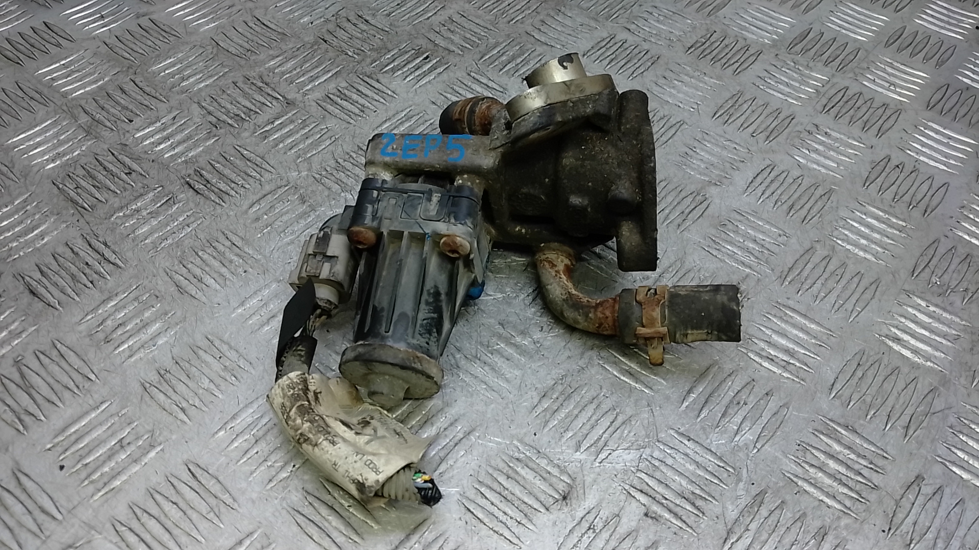 Клапан рециркуляции выхлопных газов (EGR)