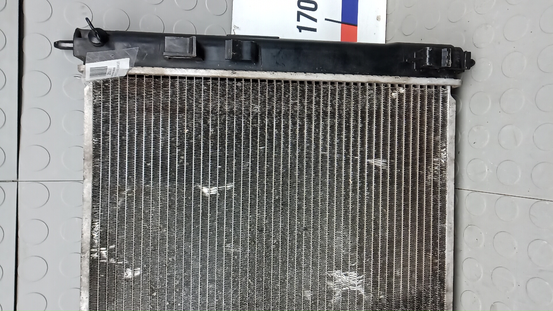 Радиатор охлаждения двигателя основной