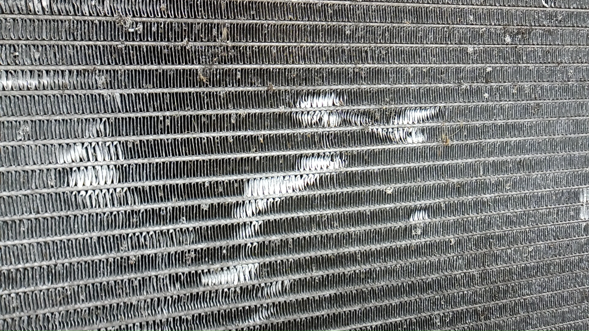 Радиатор охлаждения двигателя основной