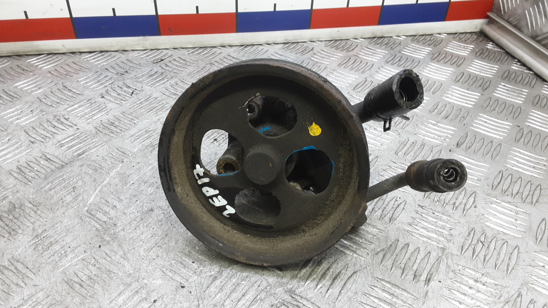 Насос ГУР (гидроусилитель руля)