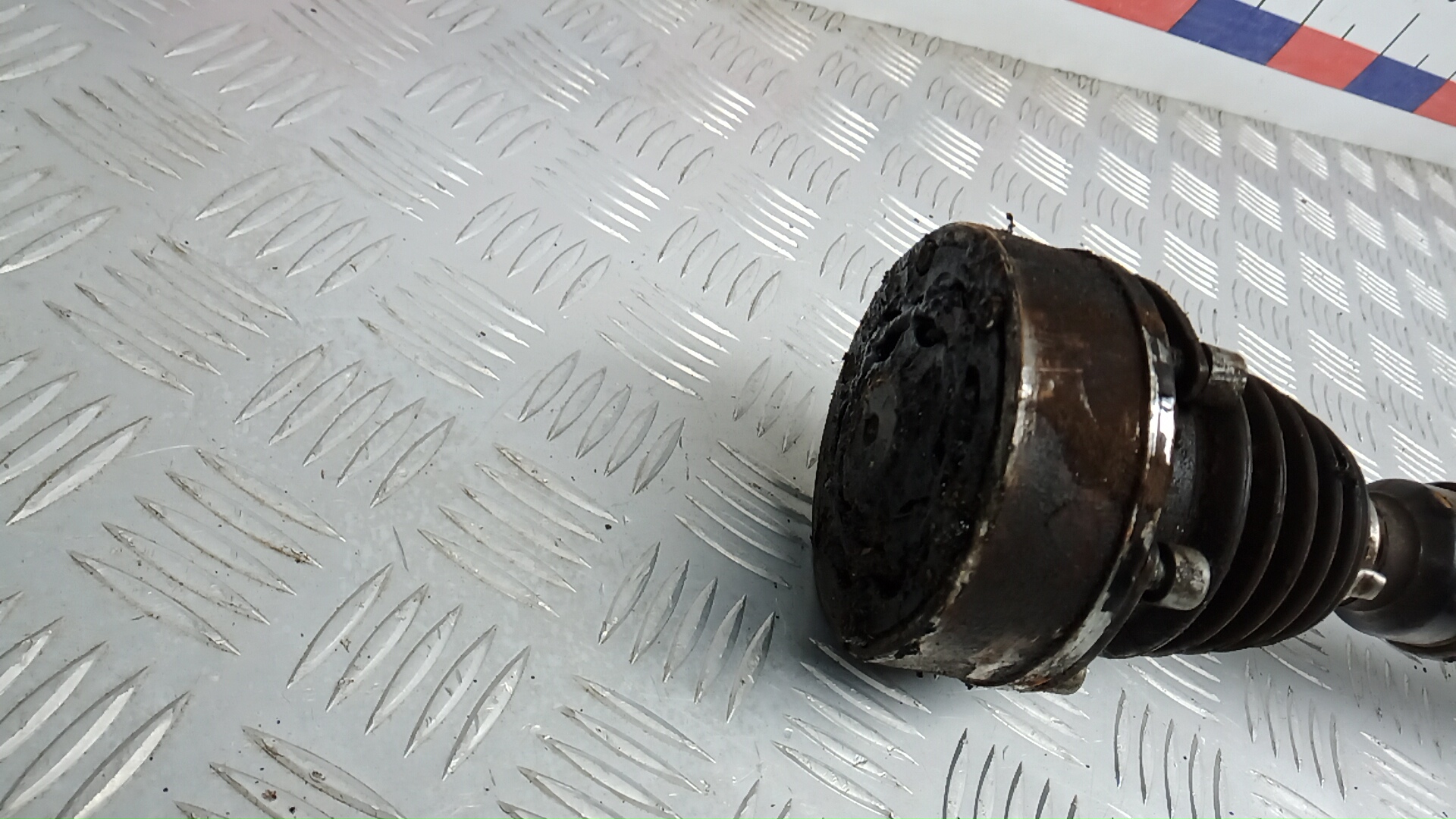 Полуось передняя правая