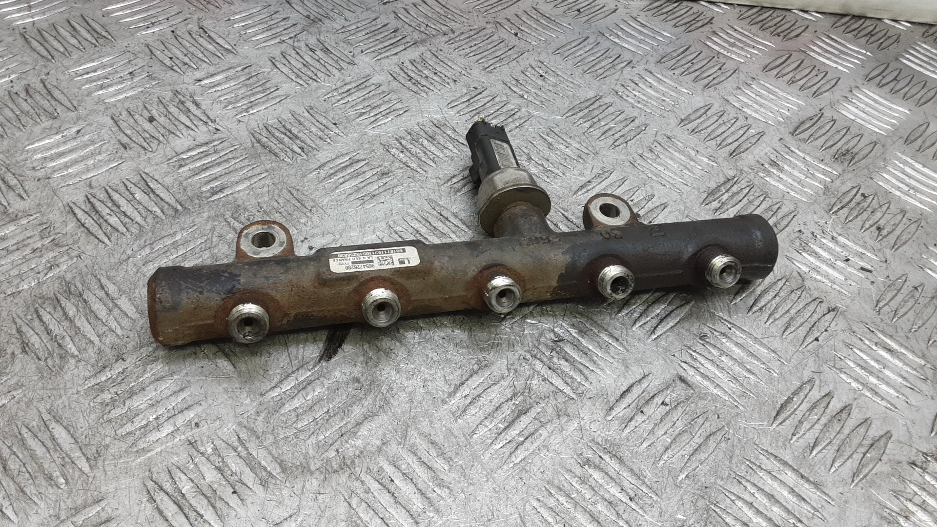 Рейка топливная (рампа)