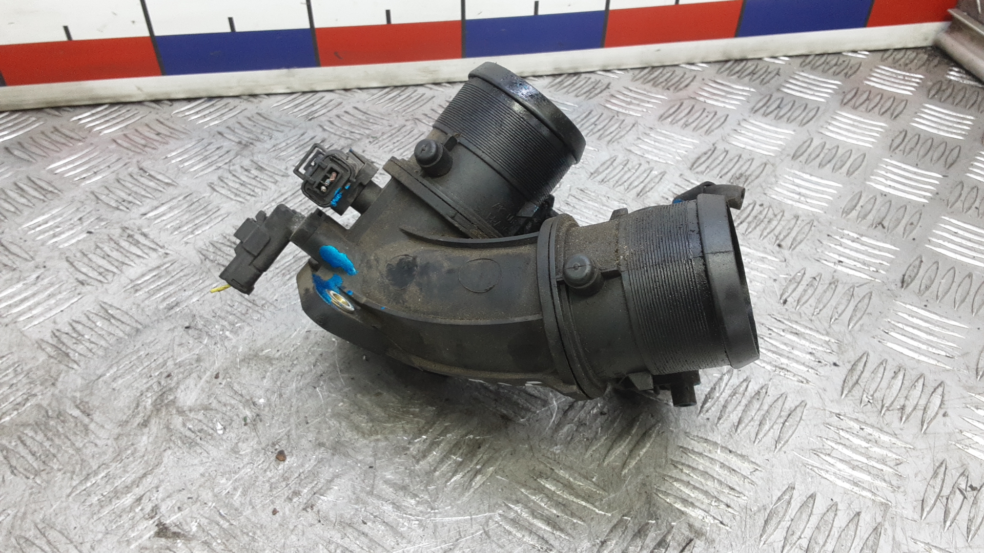 Заслонка дроссельная электрическая