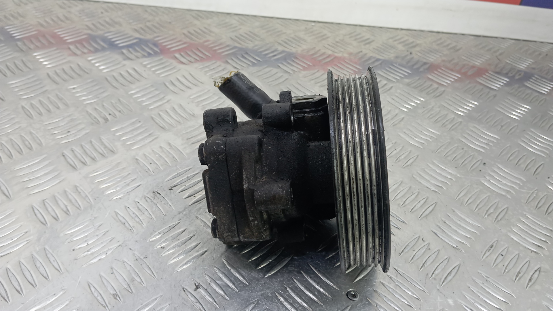 Насос ГУР (гидроусилитель руля)