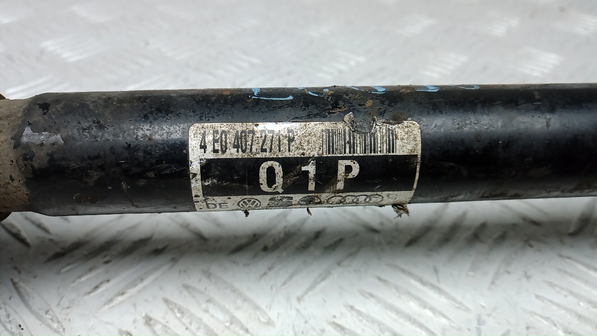 Полуось передняя левая