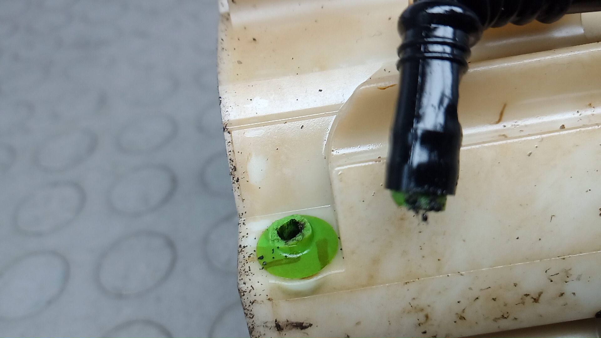 Насос топливный электрический