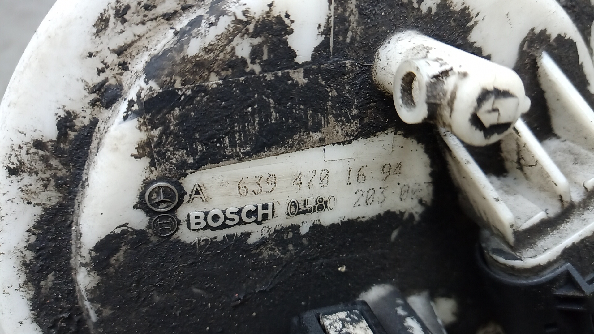 Насос топливный электрический