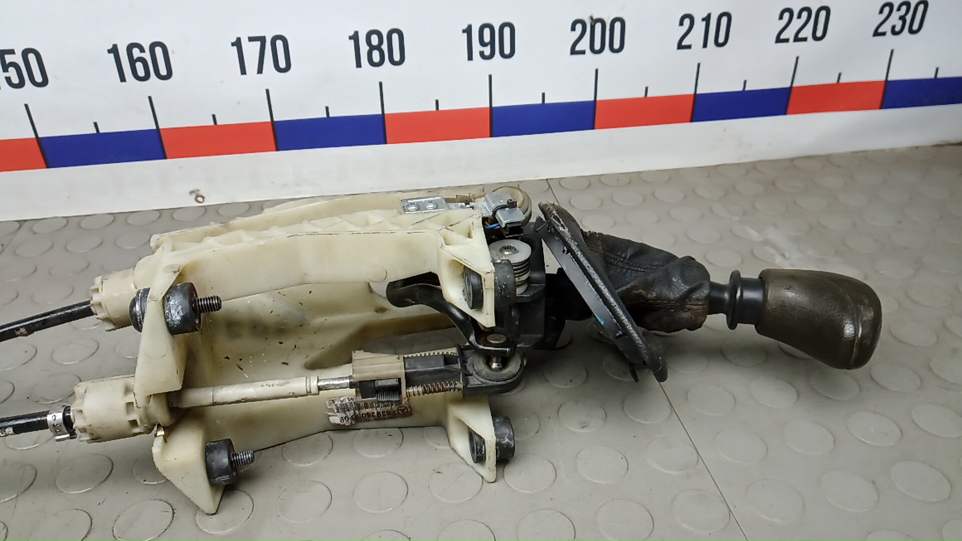 Кулиса МКПП / АКПП