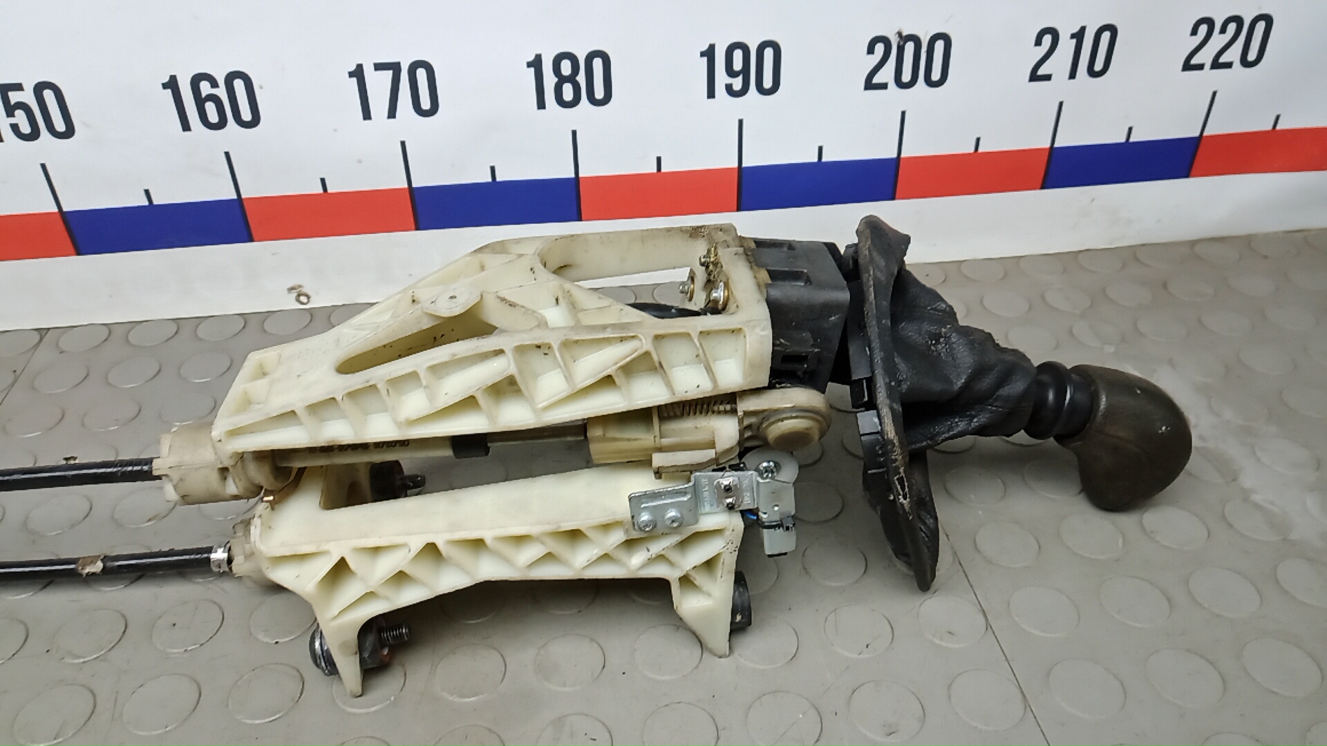 Кулиса МКПП / АКПП