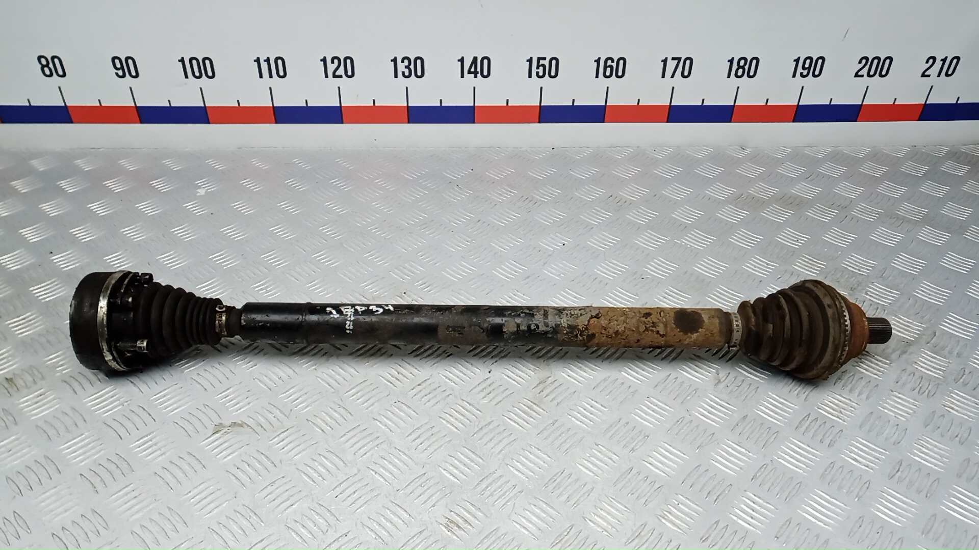 Полуось передняя правая