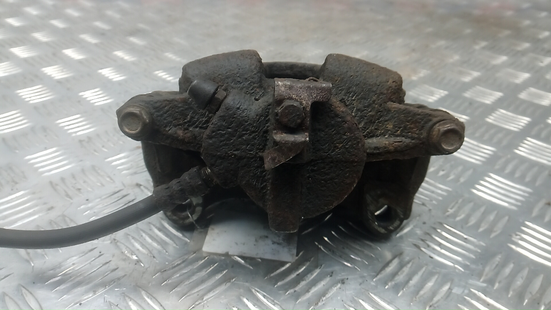 Суппорт задний правый