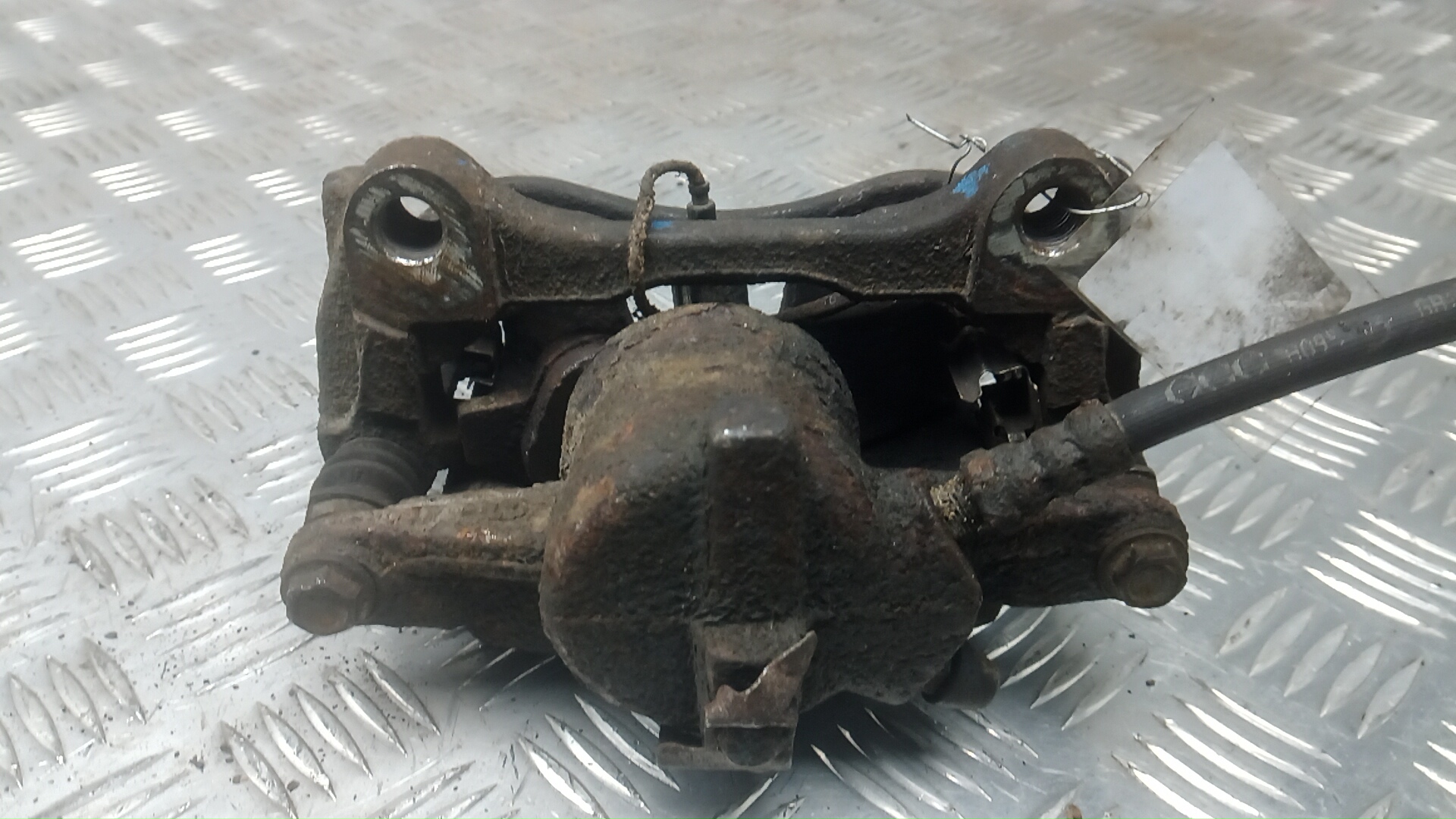 Суппорт задний правый